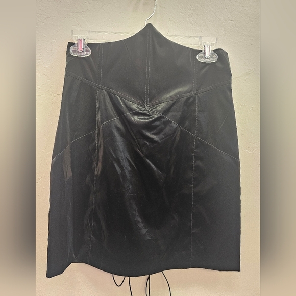 Goth, black, lace up, night out, feminine, sexy, skirt, tight, sultry, dancing, - Picture 2 of 8